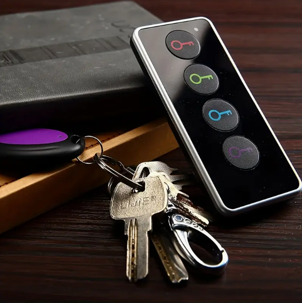 Key Finder (1 Transmitter + 4 Receivers) with LED Flashlight – Anti-Loss Tracker for Keys, Wallets & Gadgets